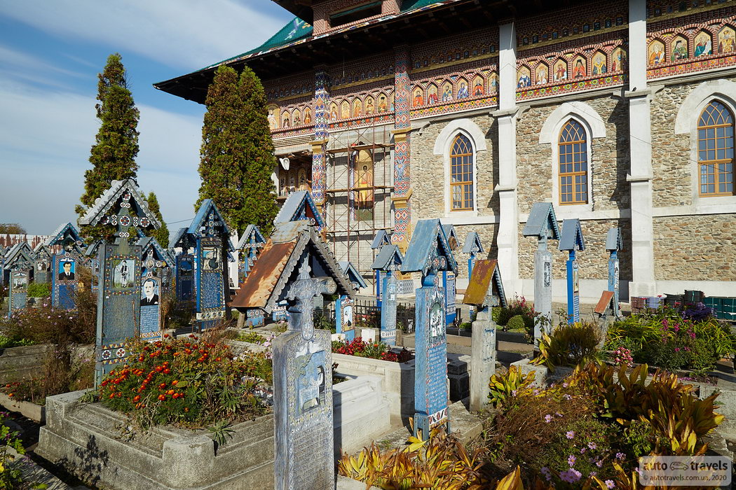 Веселий Цвинтар – Cimitirul Vesel