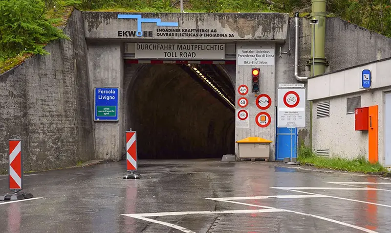 Тунель Munt la Schera